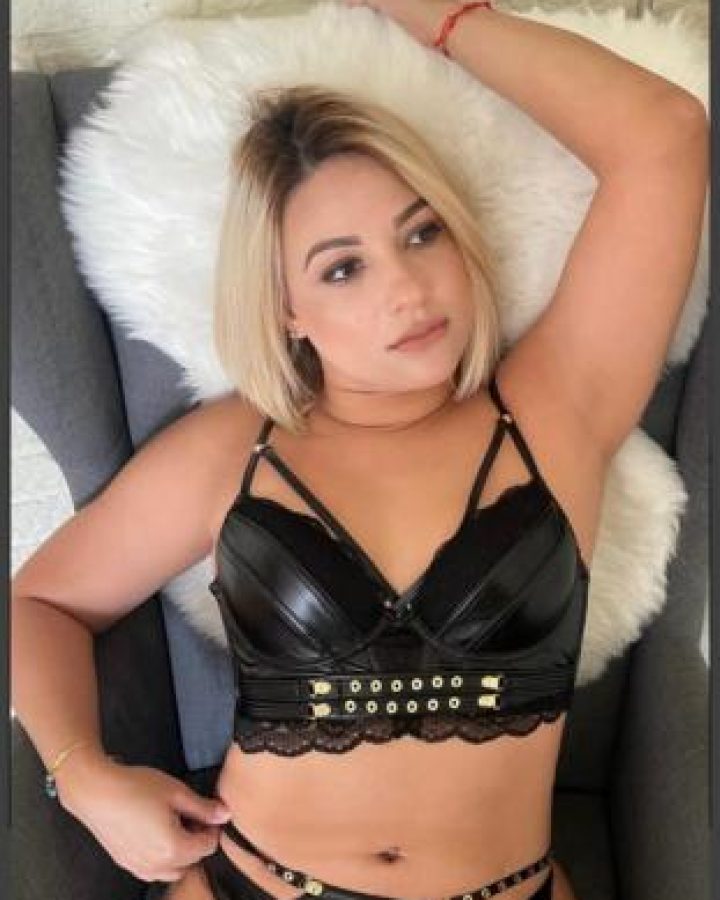 Valentina sexy latina — photo 6