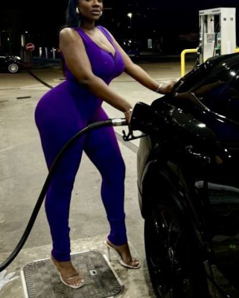 Belle es douce panthère black — escort Marseille