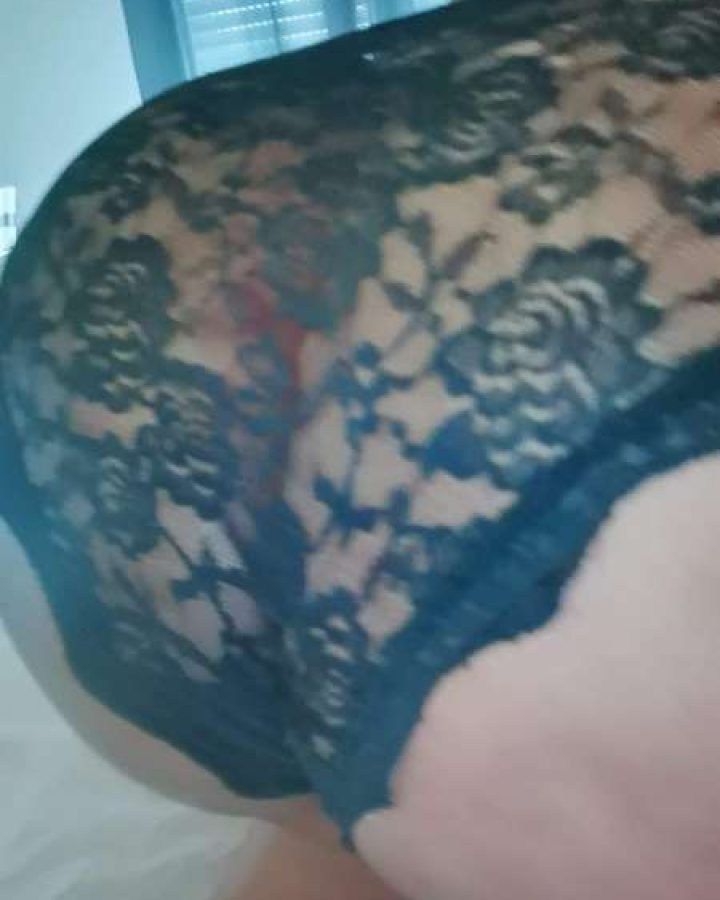 Femme africane pulpeuse et sensuelle — photo 3